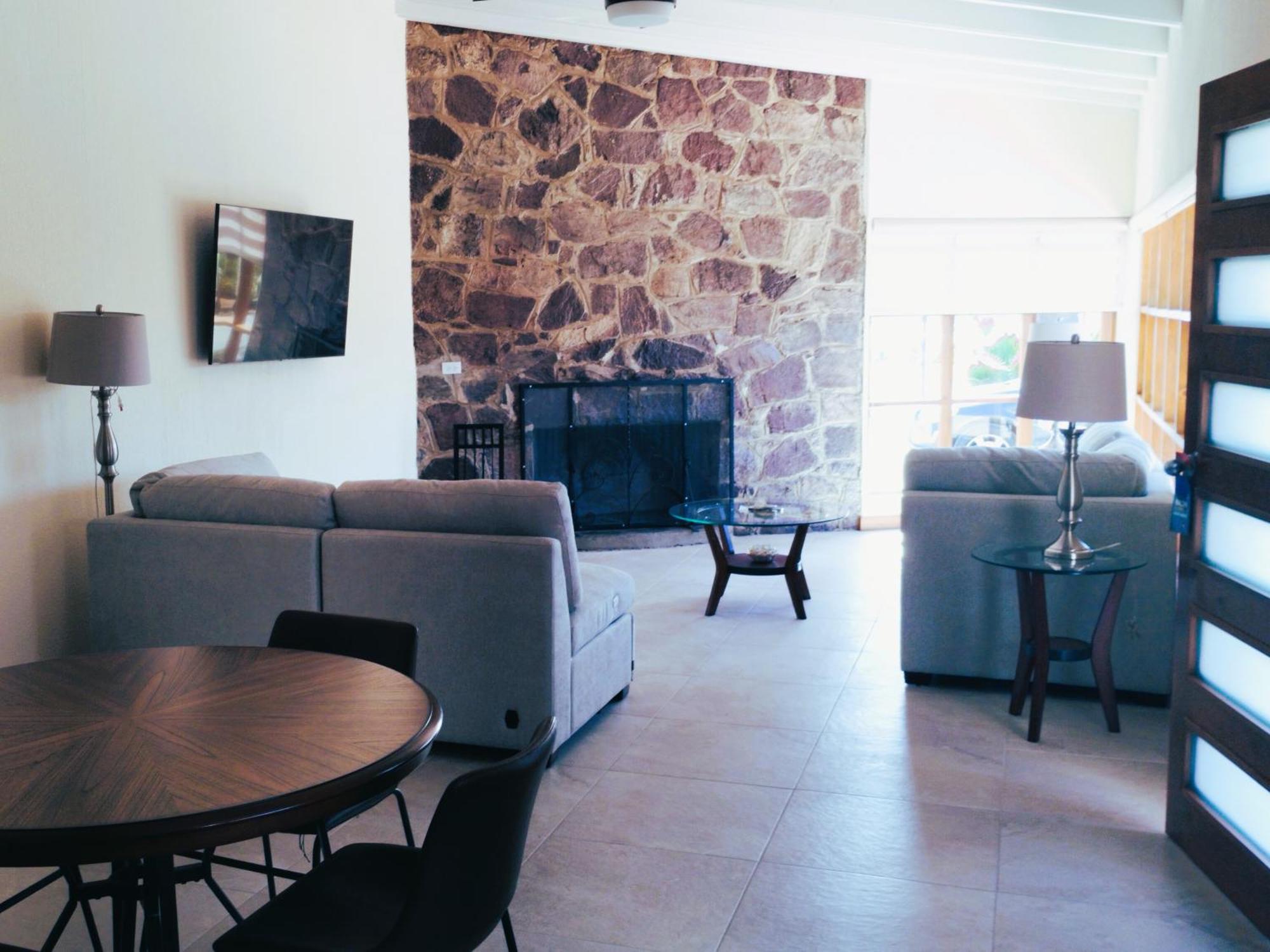 Hotel Quintas Papagayo 엔세나다 객실 사진