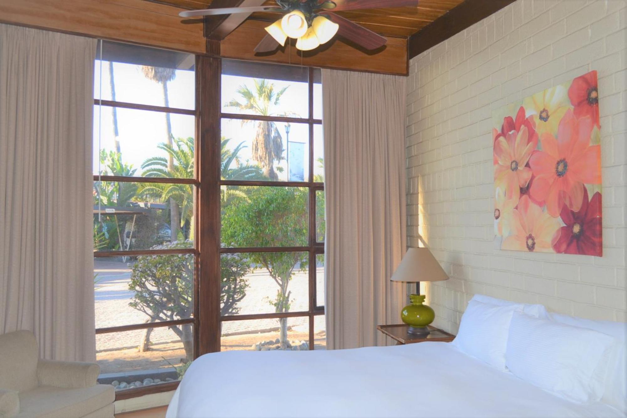 Hotel Quintas Papagayo 엔세나다 객실 사진